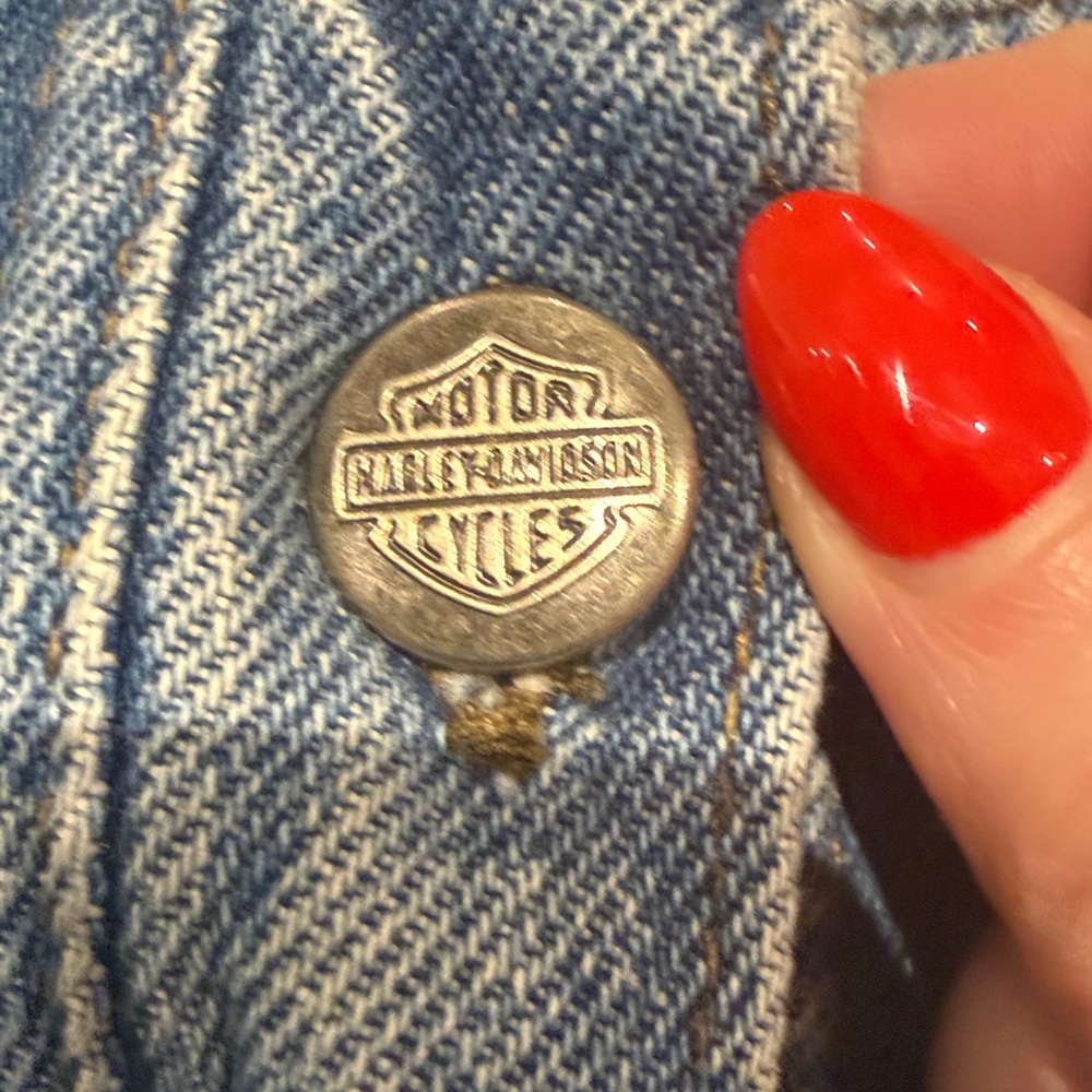 Vintage Harley Davidson Denim Jean Biker Vest 90s look. Made in Canada. - Picture 3 of 5